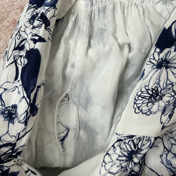 Vintage 70's Floral Blue White Maxi Dress Puff Sleeve Empire Waist Size 4/6 - Picture 15 of 16